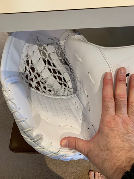 2025 CCM EFlex 7 Full Right (New) and Full Right Bauer GSX Catch Glove