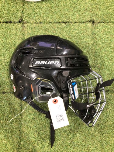 Black Medium Bauer Re-Akt 75 Helmet (Used)
