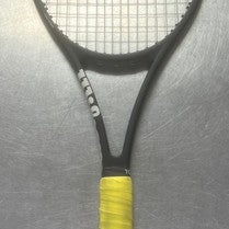 Used Wilson PRO STAFF 97 Adult Tennis Racquet Black Unknown 11497-S000156042