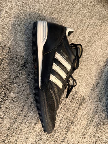 Black Unisex Size M 12.5 (W 13.5) Adidas Mundial team Cleats (Used)
