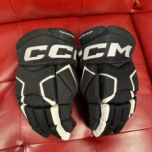 CCM Vector Gloves 14" Pro Stock (Used)