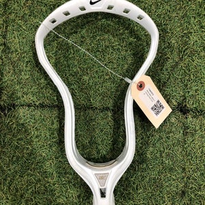 White Nike Lakota Unstrung Head (Used)