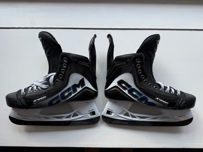 CCM JetSpeed FT8 Pro Hockey Skates Pro Stock 9 (New)