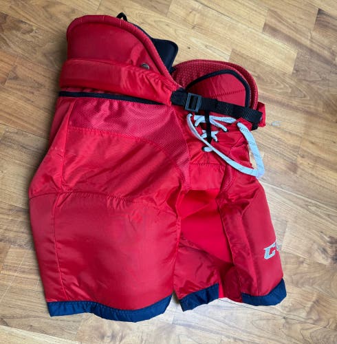Men's Senior Medium CCM HP45X Hockey Pants (Used)