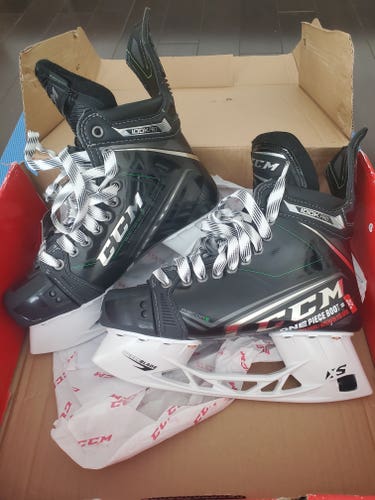 CCM Ribcor 100K Pro Senior Skates – Size 7 – NEW – NO STEEL
