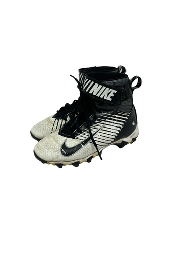 Used Nike STRIKE SHARK Jr FB Cleats White And Black Junior 02.5 11692-S000147624