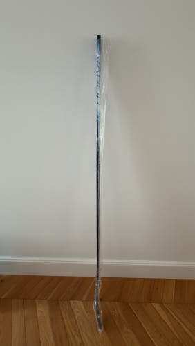 Senior Bauer Vapor Flylite Right Handed Hockey Stick P90TM 77 Flex (New)