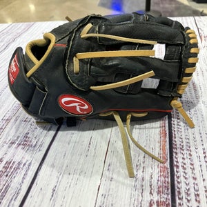 Black Rawlings Highlight Series RH Baseball Glove 11.5" (Used)