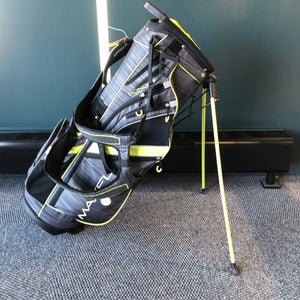 Gray Men's Maxfli Bag (Used)