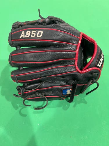 Wilson A950 RH Infield Baseball Glove | 11.5"