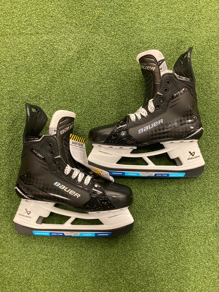 Intermediate Bauer Supreme Shadow Hockey Skates | Size 6 Fit 1