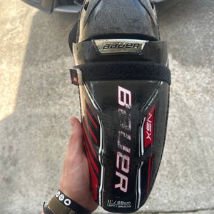 Youth Bauer Vapor 11" Shin Pads Pro Stock (Used)