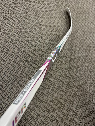Junior Bauer Proto2 Right Handed Hockey Stick P28 50 Flex (New)