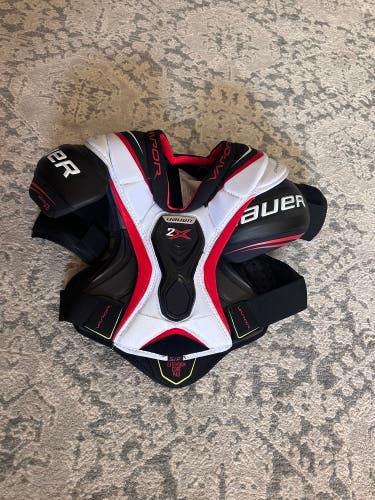 New Bauer Vapor 2X senior Shoulder Pads Pro Stock