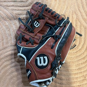 Wilson A550 RH Baseball Glove 11.5" (Used)