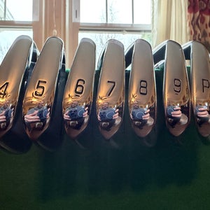 Men's Mizuno Pro 221 Right Handed Iron Set Stiff Flex Steel Shaft (Used)