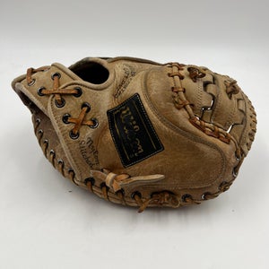 Wilson A2522 32” Catchers Mitt Baseball Glove