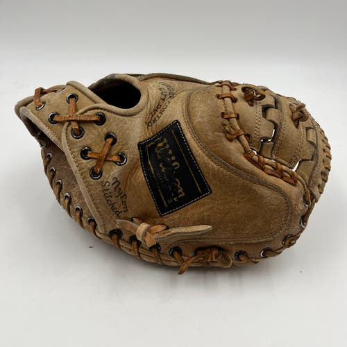 Wilson A2522 32” Catchers Mitt Baseball Glove