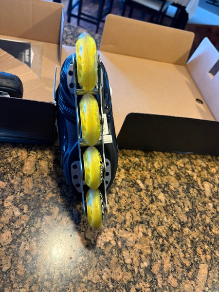 Bauer RS Inline Skates Regular Width Size 1 (Used)