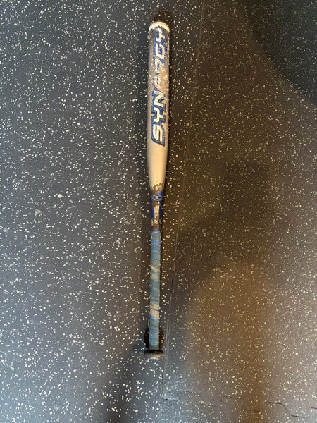 Easton Synergy Bat (-7) 27 oz 34" (Used)