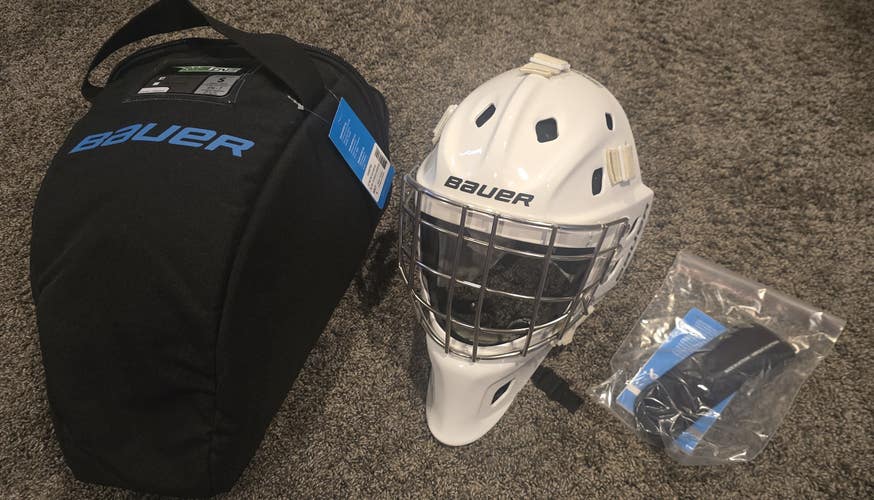 Senior Small Bauer NME One Goalie Mask (New)