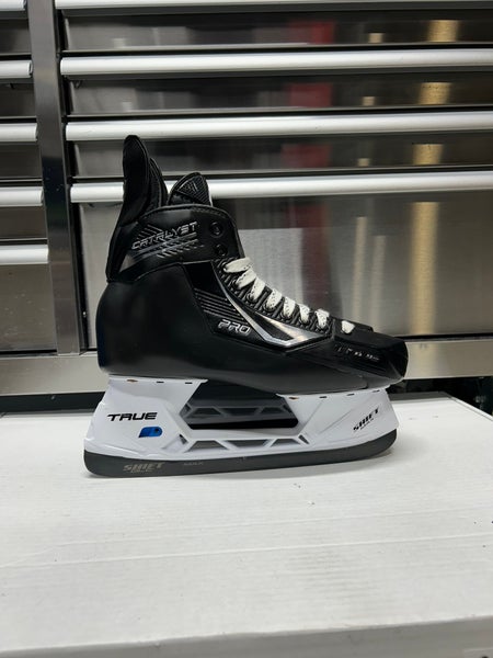 True Catlyst pro Skate Size 9 Regular Width (New) Pro Stock NHL