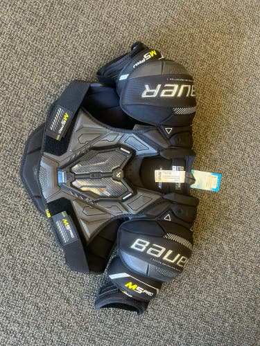 Senior Medium Bauer Supreme M5 Pro Shoulder Pads