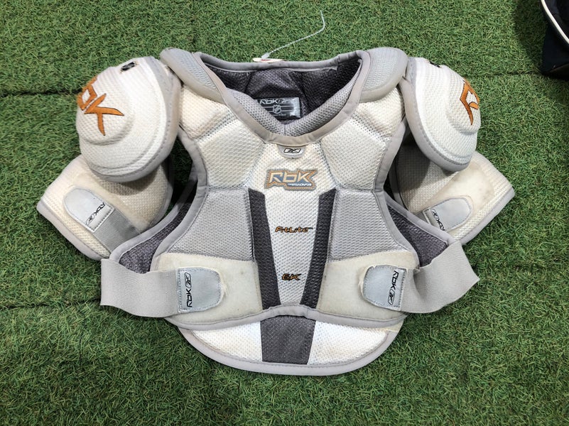 Small Senior Reebok 6K Shoulder Pads (Used)