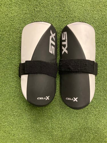 Adult Large STX CellX Bicep Pads (Box Lacrosse)