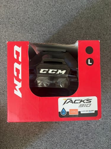 Large CCM Tacks 910 Helmet (New)
