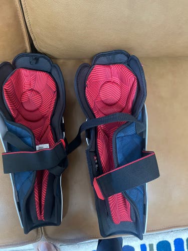 Senior CCM Next 15" Shin Pads (Used)