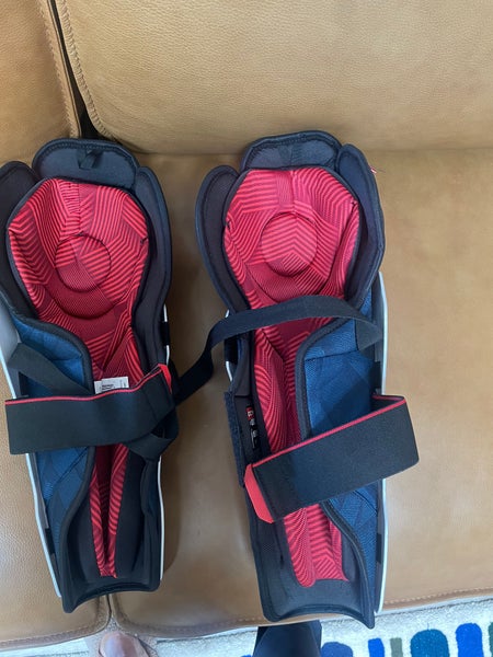 Senior CCM Next 15" Shin Pads (Used)