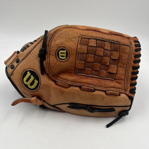 Wilson A2524 XXXL 14” Outfield Softball Baseball Glove