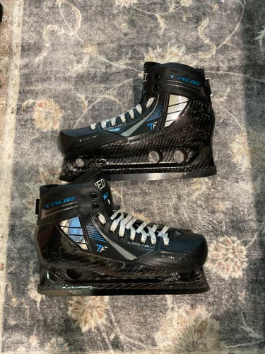 True TF Custom Pro one piece Hockey Goalie Skates Regular Width Pro Stock 9.5 (Used)