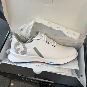 Men's Size M 10.0 (W 11.0) Footjoy FJ Fuel Golf Shoes (New)