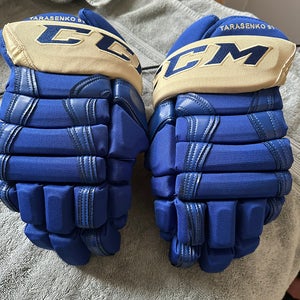 CCM HG90PR Tarasenko Pro Stock St. Louis Blues 14” Hockey Gloves