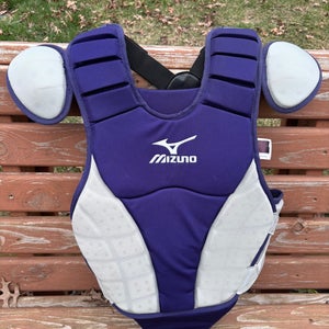 Mizuno Samurai Catcher's Chest Protector 15”  (New) purple /grey