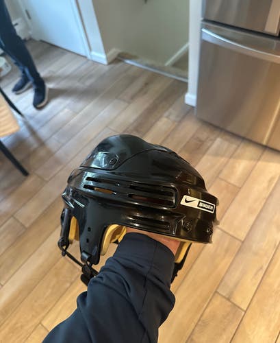 Large Nike Bauer 4500 Helmet
