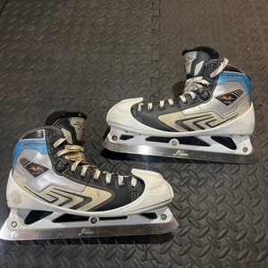 CCM Vector 4.0 Hockey Goalie Skates Regular Width 11.5 (New)