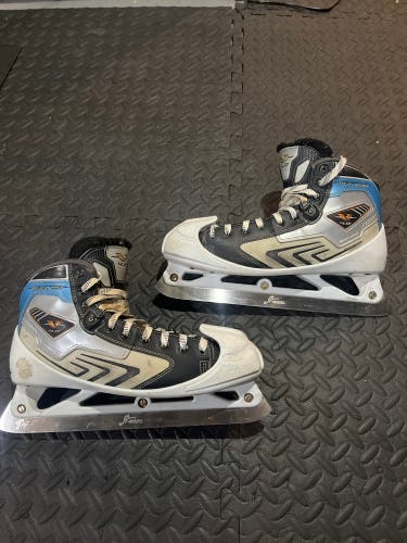 CCM Vector 4.0 Hockey Goalie Skates Regular Width 11.5 (New)