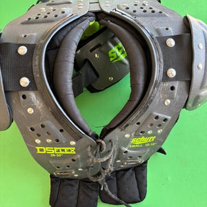 Youth Small Schutt DS Flex Shoulder Pads w/ Schutt Flak Jacket