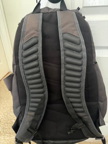 Black Large/Extra Large Nike Backpack (Used)