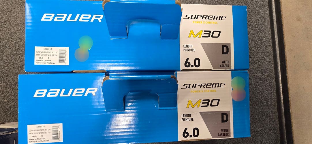 Bauer Supreme M30 Hockey Skates Intermediate Regular Width 6 (New)