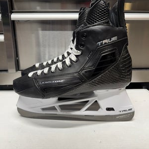 True Custom SVH Pro Skate Size 11 Regular Fit NHL Pro Stock (Used)