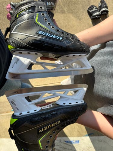 2024 Bauer Elite Hockey Goalie Skates 6.5 (Used)