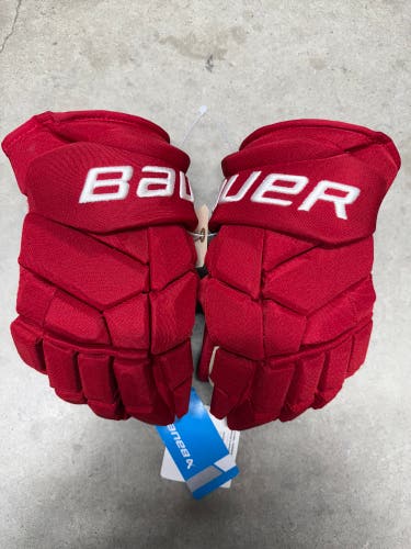 14” Bauer Supreme Mach Gloves Detroit Red Wings Pro Stock (New)
