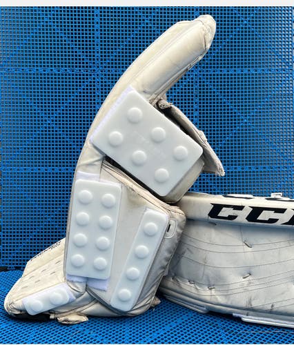 Goalie Sliders - White