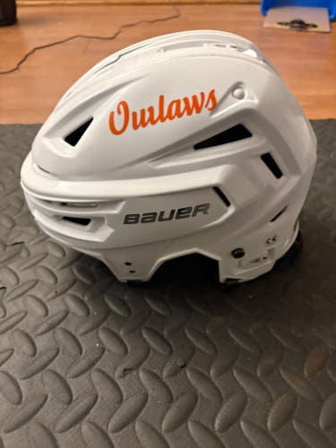 Large Bauer Re-Akt 155 Helmet (New)