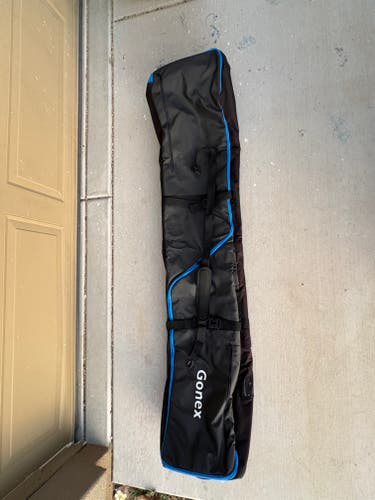 Gonex padded wheeled Snowboard Bag (Used)