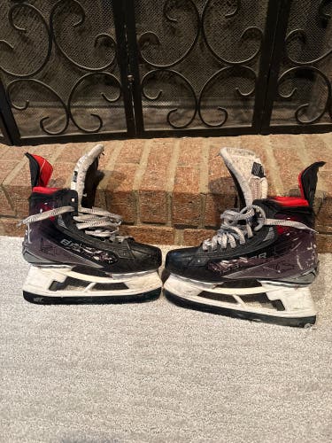 Bauer Vapor 5x Pro Hockey Skates Size 5.5 (Used)